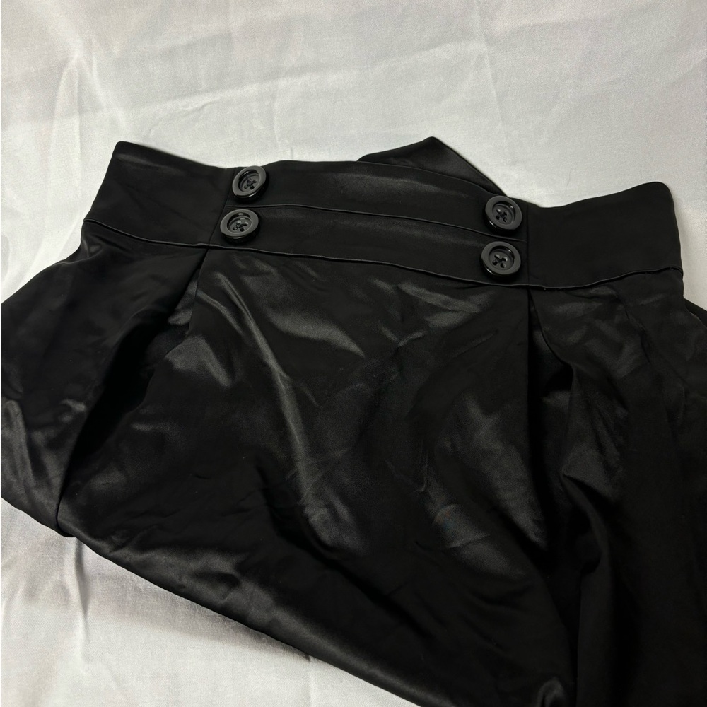 Women’s Skirt